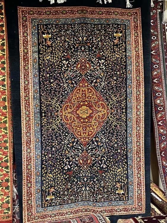 32 – Bazaar – Tappeto